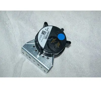 Nortek Global HVAC 632425 0.55 in. WC Furnace Vent Air Pressure Switch