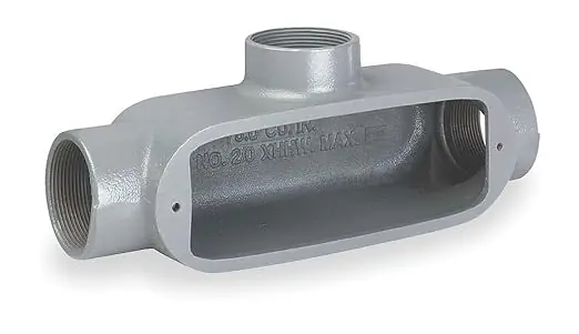 Killark OT-5M T hub, iron O-series conduit body 1-1/2 inches